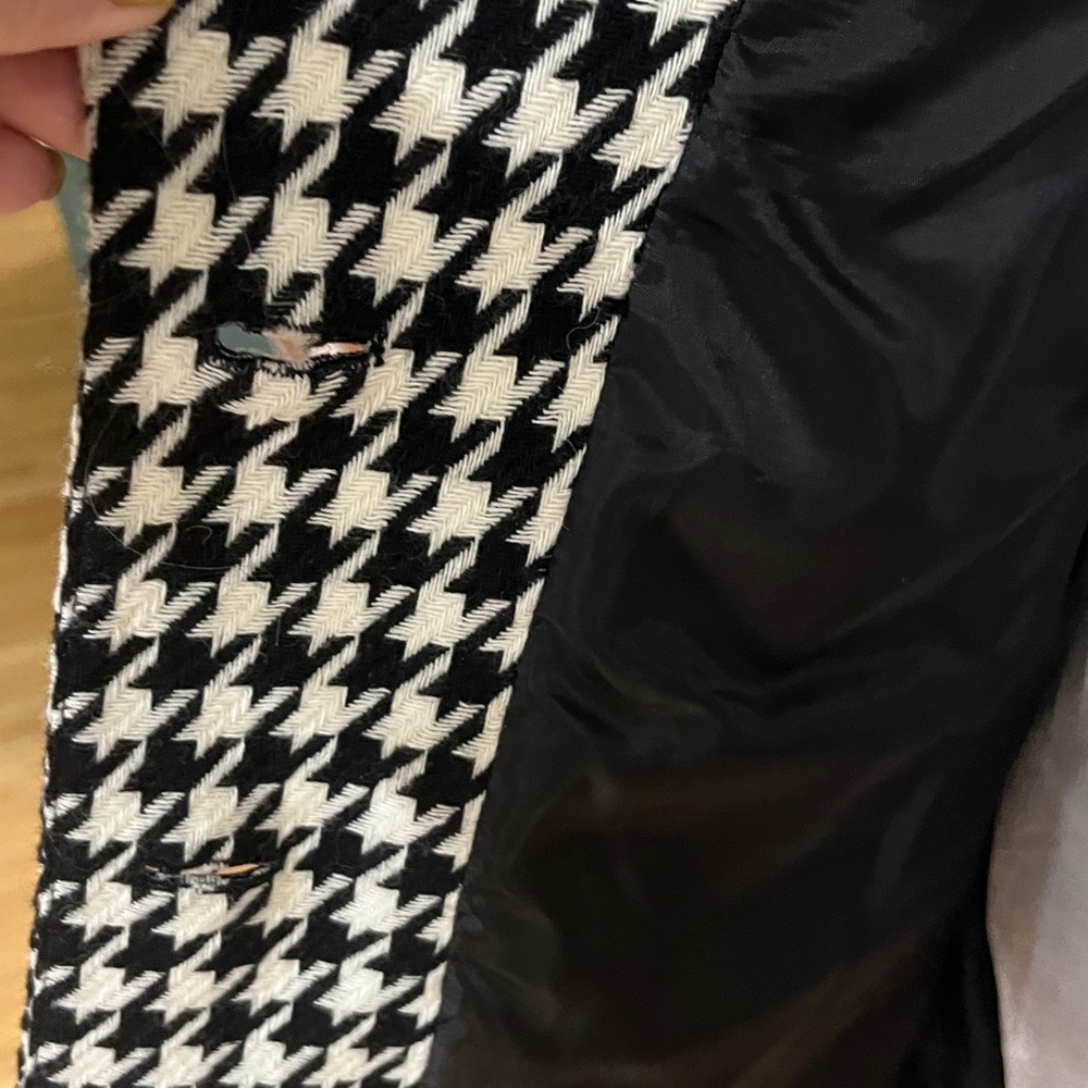 REQUIREMENTS Black & White Wool Houndstooth Vintage Coat Size 8 NWOT - Picture 7 of 10